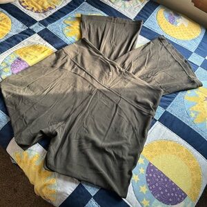 Lululemon Groove Nulu Super-High-Rise Flared Pant